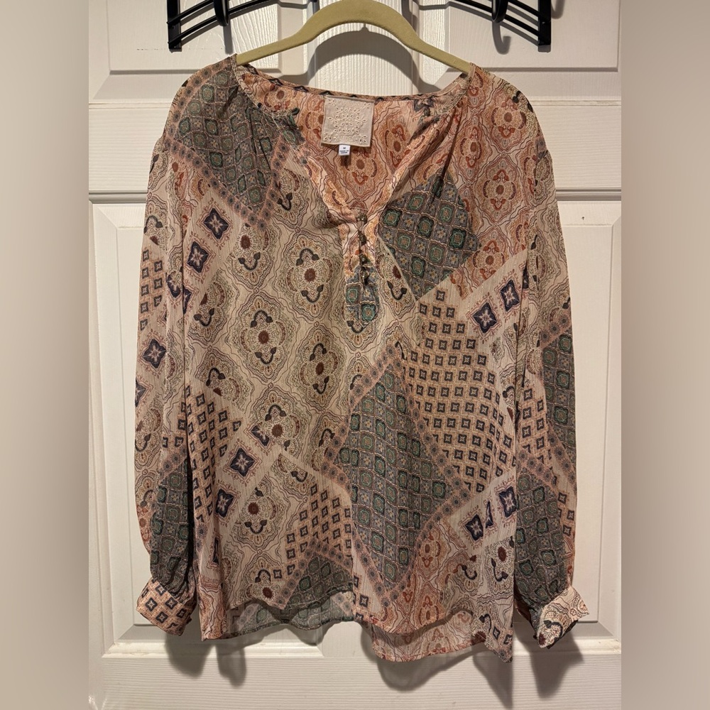 EUC Johnny Was Jade Samahil Peasant Top with Crystal Buttons